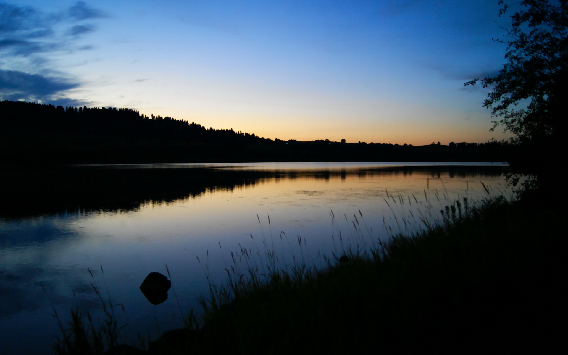 LEYU乐鱼体育官方网站-马刺队员出现突发伤病 紧急调整阵容备战，马刺球员阵容
