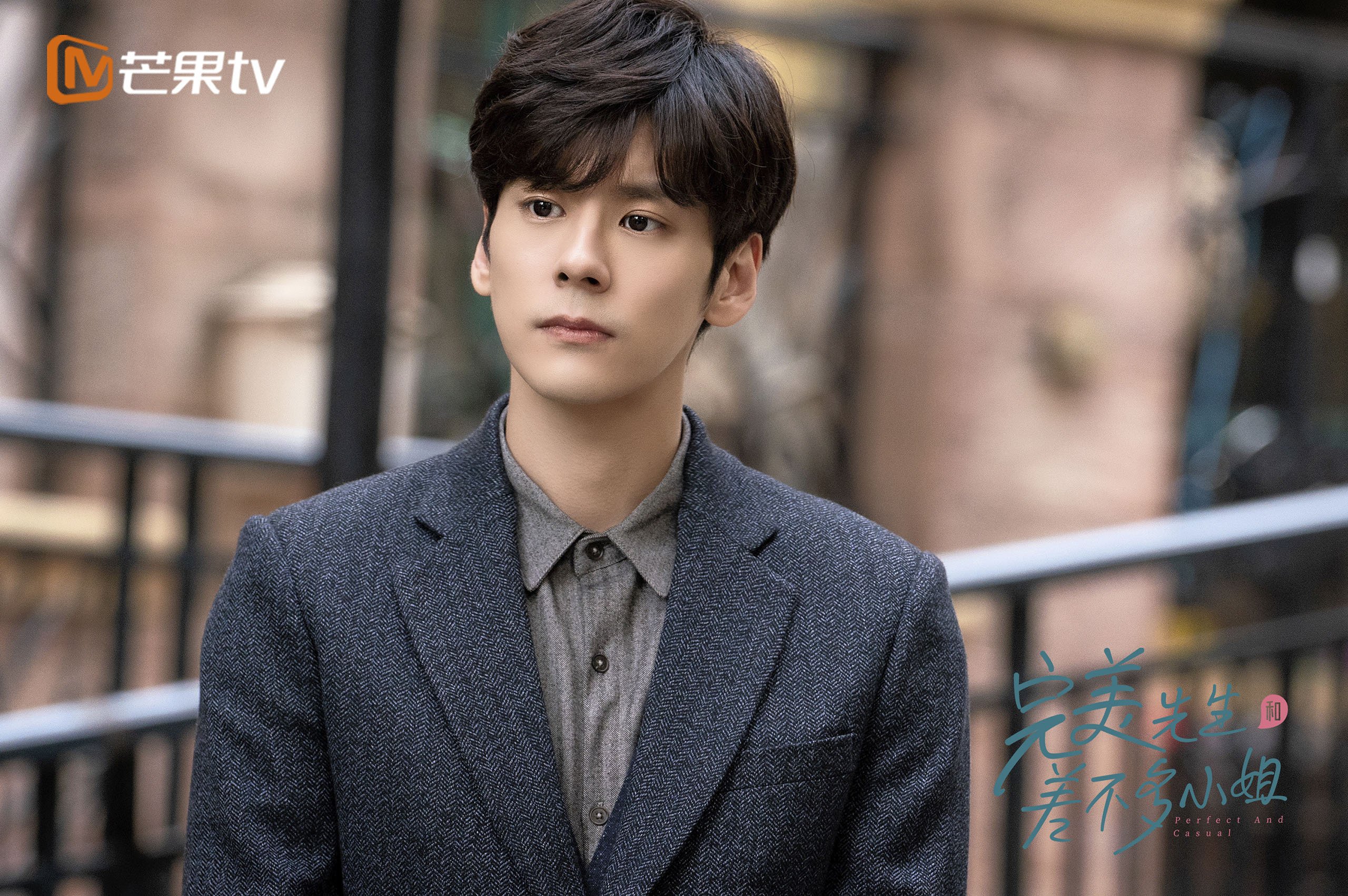 LCK年度颁奖盛典星光熠熠选手风采尽显,lck冠军奖杯