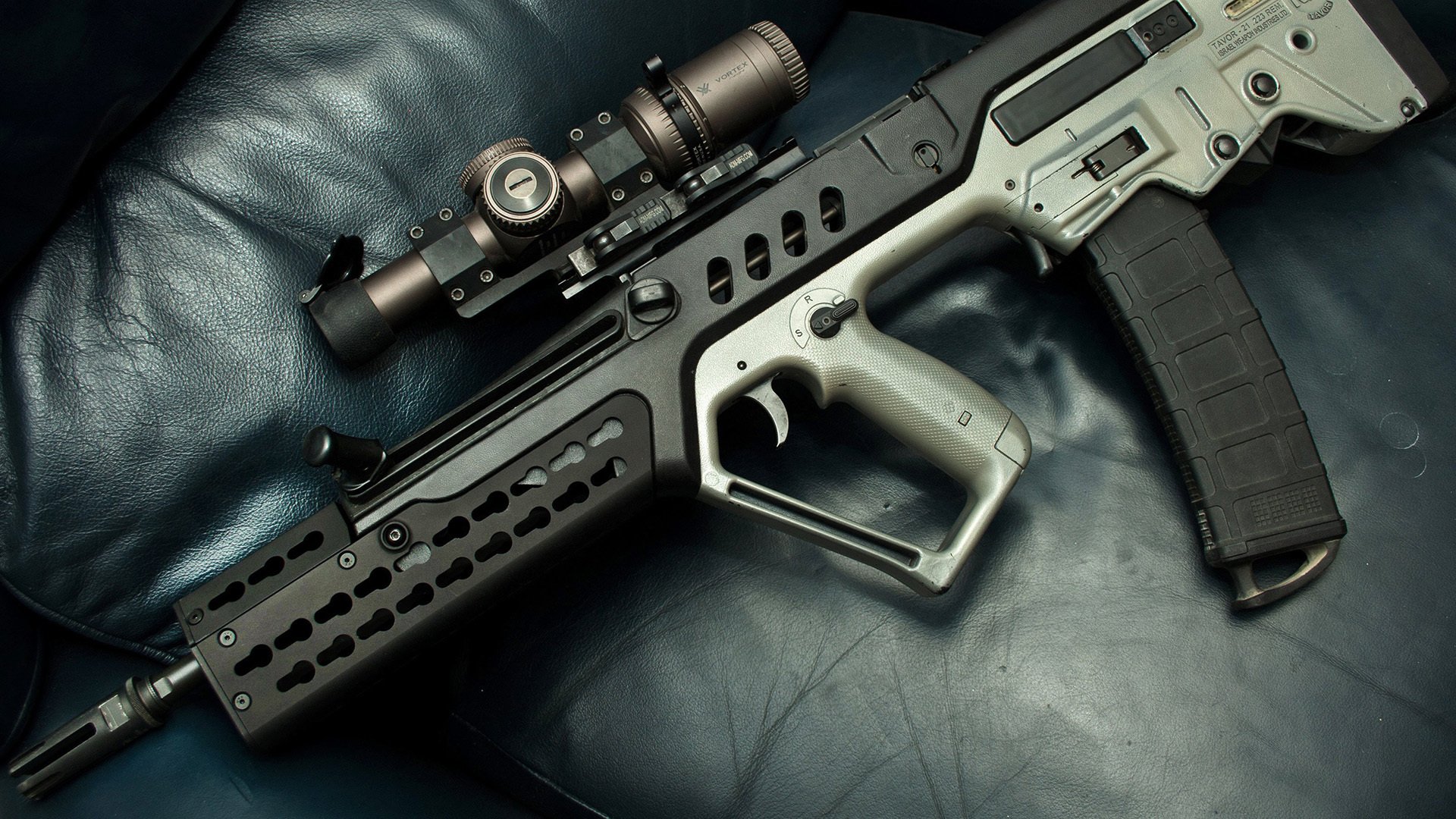 乐鱼官方登录入口-“新加坡见证泳池奇迹！2025世界游泳锦标赛极限挑战开启”